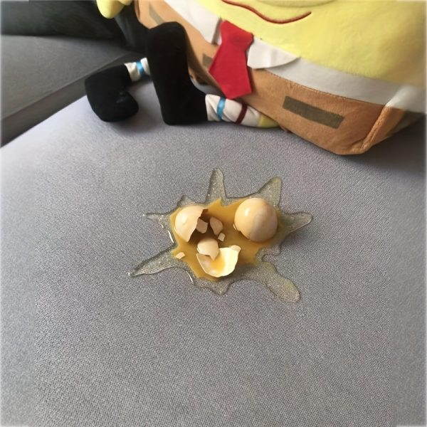 1pc April Fool's Day Broken Eggs Mobile Phone Holder Broken Eggs Broken Eggs Broken Eggs Blown Milk Tea Spoof Psychic Toys