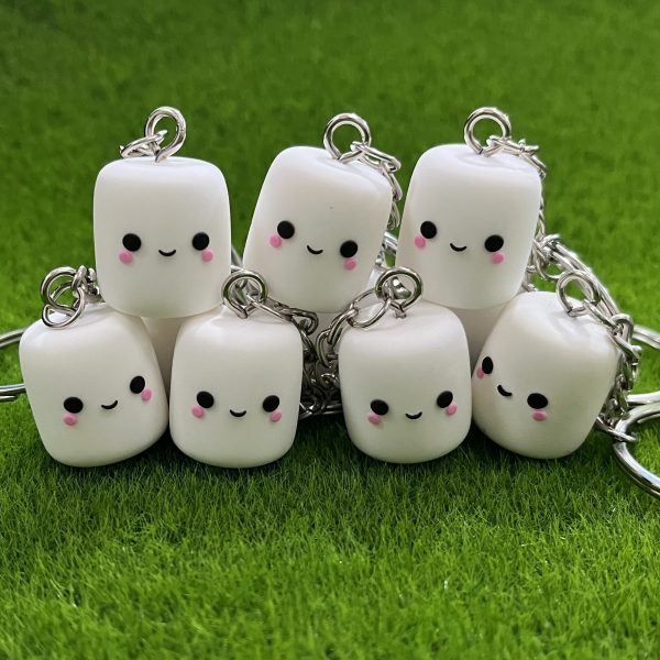 1pc Funny marshmallow keychain, Cute white marshmallow, Kawaii fashion backpack accessories car pendant, Birthday party gift, Christmas gift