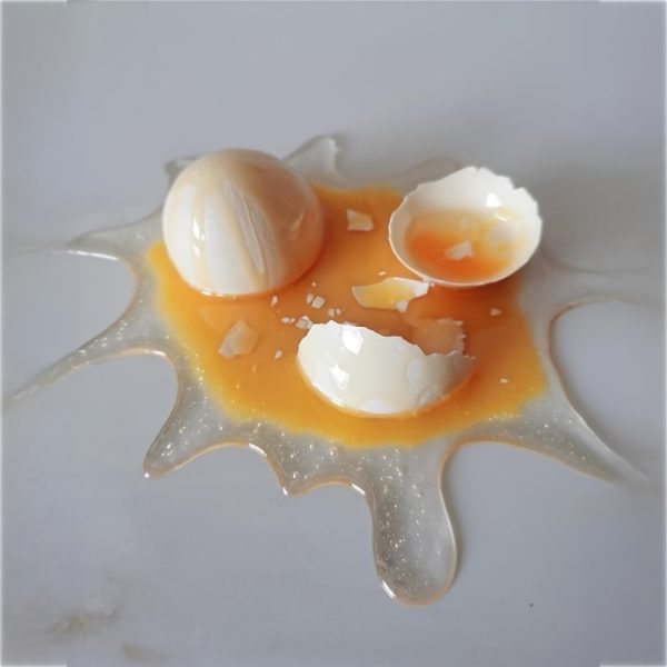 1pc April Fool's Day Broken Eggs Mobile Phone Holder Broken Eggs Broken Eggs Broken Eggs Blown Milk Tea Spoof Psychic Toys